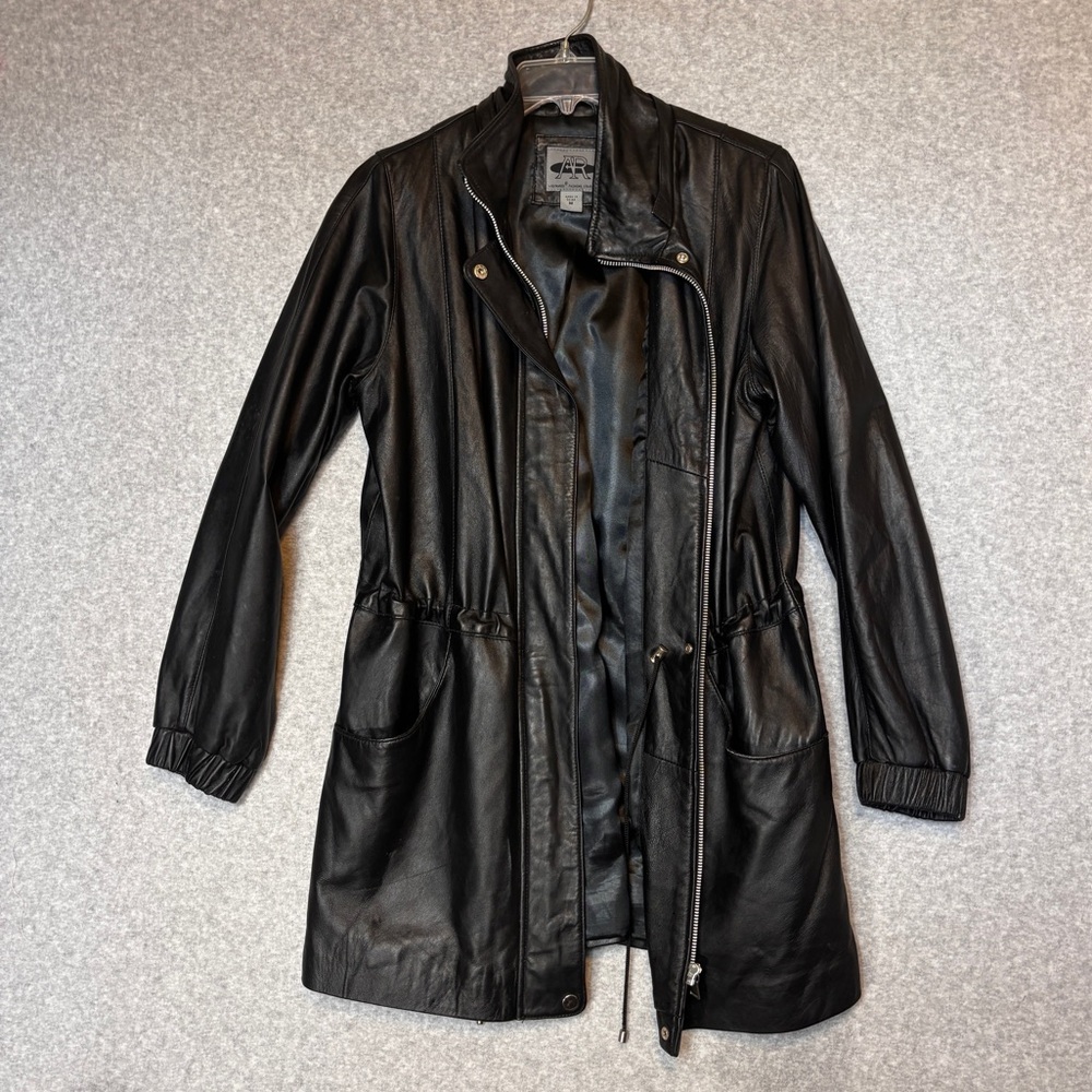 AR Bernardo Black Leather Mid-Length Jacket / Coat Women's Size M Zips and Snaps
